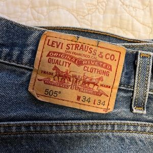 Vintage Levi 505s Size 34W 34L Highwaisted Vintage Levi’s
